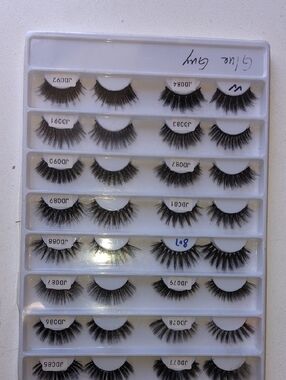 False Eyelashes Tray - Black Multi-Style Lashes16 Pairs